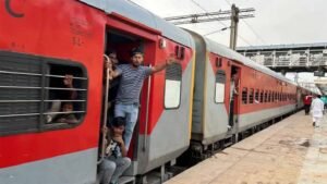 छोटे रेल अपराधों पर अब नहीं होगी जेल, मौके पर जुर्माना भरकर यात्रियों को मिलेगी राहत