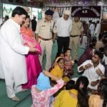 रक्षाबंधन के अवसर पर प्रदेश की जेलों में भावनात्मक माहौल, बहनों ने जेल पहुंचकर भाइयों की कलाई पर बांधी राखी