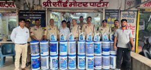 जांजगीर-चांपा में HPCL के नाम पर डुप्लीकेट तेल बेचने वालों पर पुलिस की रेड, 2.50 लाख का माल जब्त