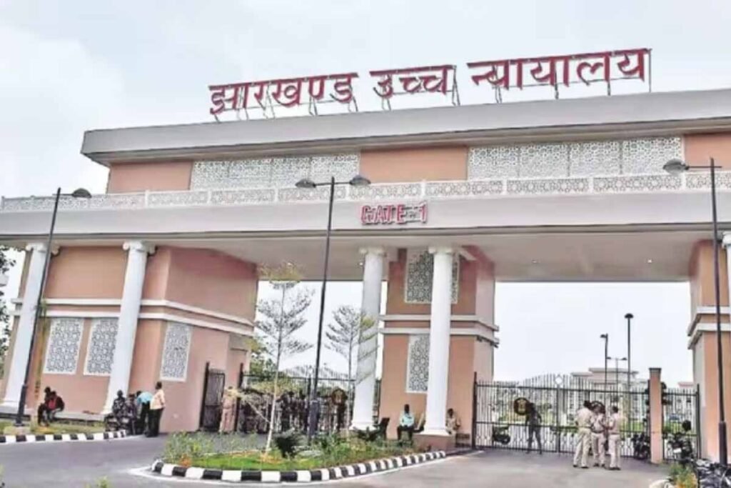 अलकतरा चालान गड़बड़ी मामले में हाई कोर्ट का बड़ा फैसला, सेवानिवृत्त अभियंता पर कार्रवाई रद