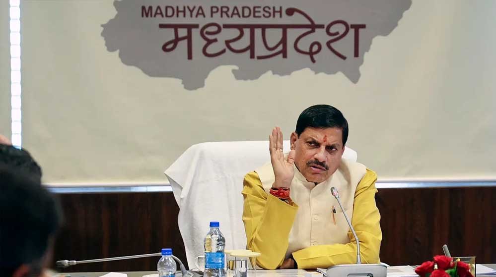 दतिया उपचुनाव के बाद ‘मोहन मंत्रिमंडल’ में बड़ा फेरबदल! नॉन-परफॉर्मिंग अफसरों पर गिर सकती है गाज