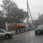 Weather Alert: जम्मू-कश्मीर, हिमाचल समेत कई राज्यों में भारी बारिश का अलर्ट, जानें आज का मौसम