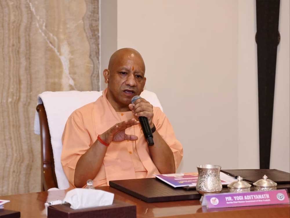 योगी सरकार में पिछड़े वर्गों के पारंपरिक हुनर को मिलेगा नया मुकाम, ‘श्री अन्न कला बोर्ड’ के गठन पर मंथन