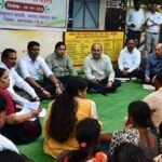 संभागायुक्त ने बालाघाट के पाथरी ग्राम में की रात्रि चौपाल