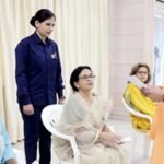 जनता दर्शन में सीएम योगी सख्त, भू-माफिया और लापरवाह पुलिसकर्मियों पर कार्रवाई के निर्देश