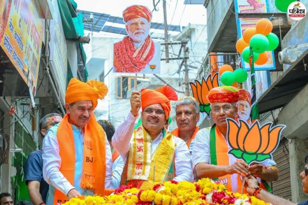 पाली में भजनलाल शर्मा का रोड शो, कांग्रेस पर बरसे सीएम; बोले- निकाय चुनाव में खिलेगा कमल