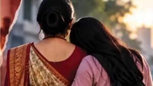 तीन बच्चों की मां को युवती से हुआ प्यार, दोनों घर से भागीं; कानपुर में मचा हड़कंप
