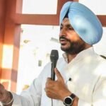 पंजाब में हाई-वोल्टेज ड्रामा, CM मान के काफिले पर टमाटर फेंकने की कोशिश; रवनीत बिट्टू हिरासत में