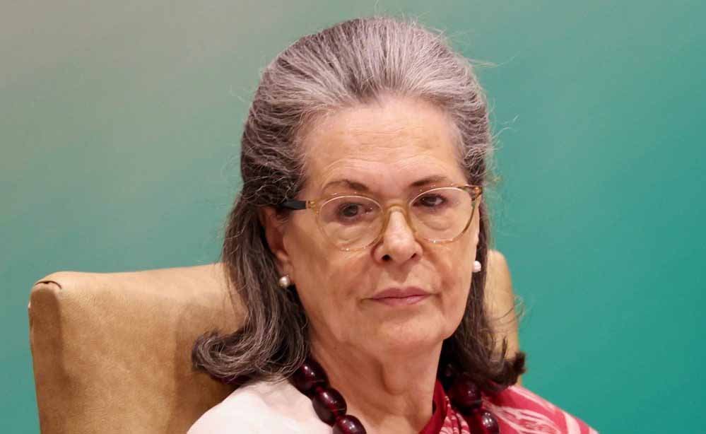 वोटर लिस्ट विवाद में सोनिया गांधी को झटका, सेशन कोर्ट ने आदेश रद्द किया