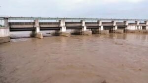 नेपाल में मूसलाधार बारिश से उत्तर बिहार में बाढ़ का खतरा, नदियां उफान पर