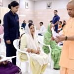 शांति, खुशहाली व सुदृढ़ कानून व्यवस्था नए यूपी की पहचान, इसमें बाधा डालने वालों को सिखाएं सबकः मुख्यमंत्री