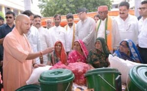 बाढ़ पीड़ितों को CM योगी का भरोसा- आपदा की इस घड़ी में आप अकेले नहीं, डबल इंजन सरकार आपके साथ