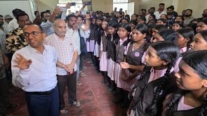 सरगुजा एकलव्य मामले पर मुख्यमंत्री हुए सख्त: जिला  कलेक्टर से की फोन पर सीधी बात
