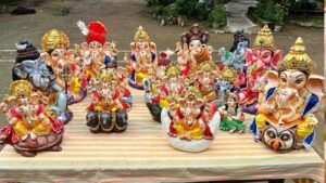 आस्था के साथ पर्यावरण संरक्षण का संदेश दे रही बंदियों की गणेश प्रतिमाएं