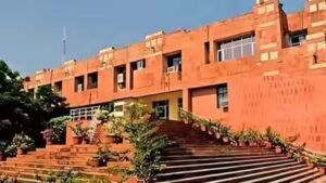 जेएनयू के प्रोफेसर पर दस से अधिक छात्राओं ने यौन उत्पीड़न का गंभीर आरोप लगाया है