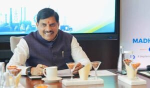 शारजाह में CM मोहन यादव का बड़ा मंथन, कचरे से बिजली-बायो-CNG बनाने की तकनीक पर जोर