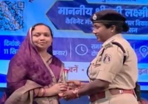 खैरागढ़ में मंत्री लक्ष्मी राजवाड़े की पहल, 2 हजार लोगों ने लिया साइबर सुरक्षा का संकल्प