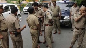 रीवा में पुलिस को बेहोश कर कुख्यात नशा तस्कर फरार