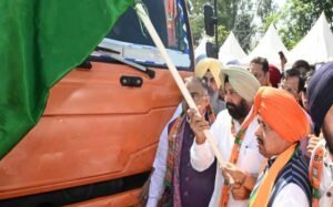 बीजेपी की ‘नशा मुक्त पंजाब यात्रा’ पर बवाल, फतेहगढ़ साहिब में फाड़े गए पोस्टर