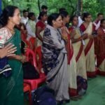 रामगढ़ में मितानिन बहनों से पर्यटन एवं संस्कृति मंत्री ने किया आत्मीय संवाद, समस्याओं और आवश्यकताओं की ली जानकारी