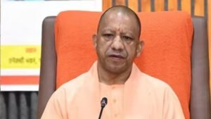 कुशीनगर में ततवा टोला के पास टूटा बांध, देर रात तक पल-पल की जानकारी लेते रहे मुख्यमंत्री