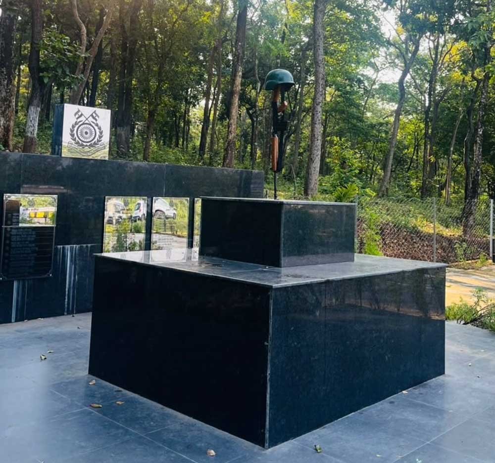 जहां कभी खौफ था, वहां है अब उम्मीद की रोशनी, दिल्ली से आए इंफ्लुएंसर्स ने देखी बदलते बस्तर की तस्वीर
