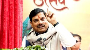 युवाओं को नशे से बचाएं, जो हॉट स्पॉट हैं वहां रखें निगरानी : मुख्यमंत्री डॉ. यादव