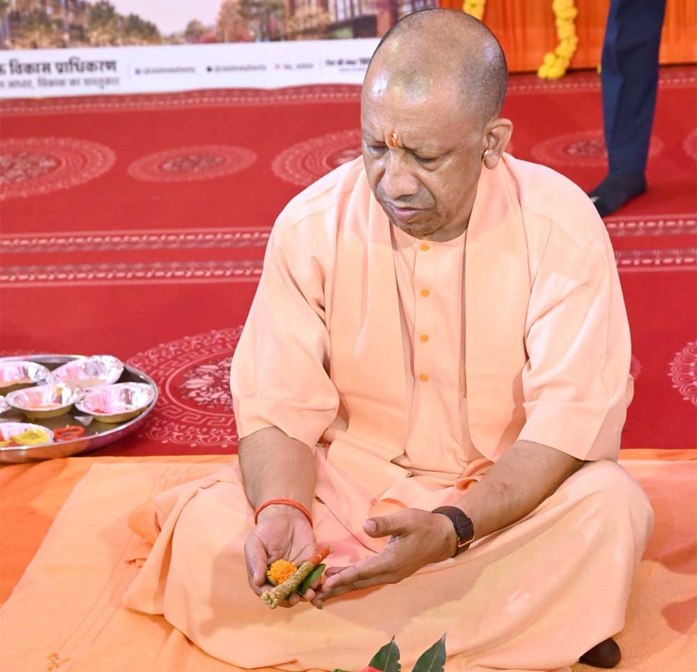 गोरखनाथ मंदिर में आहुत श्रद्धांजलि सप्ताह में सम्मिलित होंगे मुख्यमंत्री