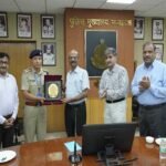 उत्तर पूर्वी पुलिस अकादमी के प्रशिक्षु पुलिस अधिकारियों ने की पुलिस महानिदेशक से भेंट