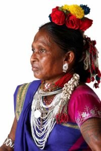 पुरखों से मिले देसी बीजों को सहेजकर रख रहीं बिरमतिया बैगा