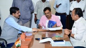झारखंड में डॉक्टरों को बड़ी राहत, जूनियर रेजिडेंट का मानदेय बढ़कर ₹70 हजार से ₹80 हजार तक पहुंचा