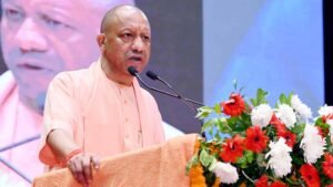 अराजकता से बाज आए कांग्रेस, वरना जो बचा है वह भी गंवा देगी : मुख्यमंत्री योगी आदित्यनाथ