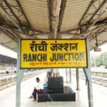 रांची-हटिया स्टेशन पर भीड़ संभालने की तैयारी, 10 अक्टूबर से प्लेटफॉर्म टिकट 20 रुपये होगा