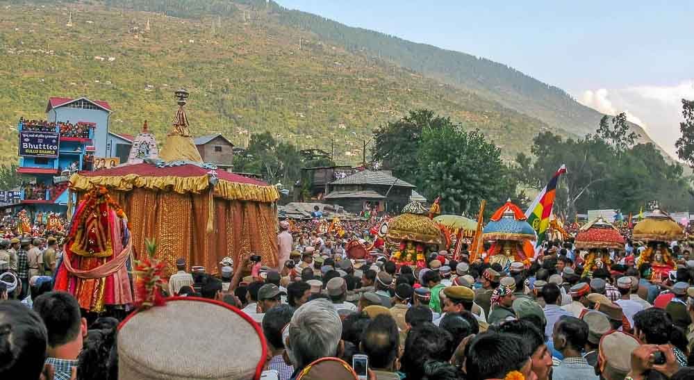 कुल्लू दशहरा 21 से 27 अक्टूबर तक, 347 देवी-देवताओं को न्योता; ड्रोन और लेजर शो होंगे खास आकर्षण