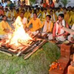 महानिशा पूजन कर सीएम योगी ने की जगत कल्याण की प्रार्थना