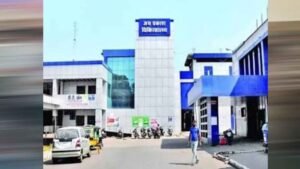 भोपाल के JP अस्पताल में 3 डॉक्टरों की भूख हड़ताल, वेतन और स्टाइपेंड नहीं मिलने से नाराजगी