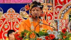 दुनिया में मुस्लिम से मुस्लिम, कम्युनिस्ट से कम्युनिस्ट और क्रिश्चियन से क्रिश्चियन लड़ रहे हैं: मुख्यमंत्री योगी आदित्यनाथ