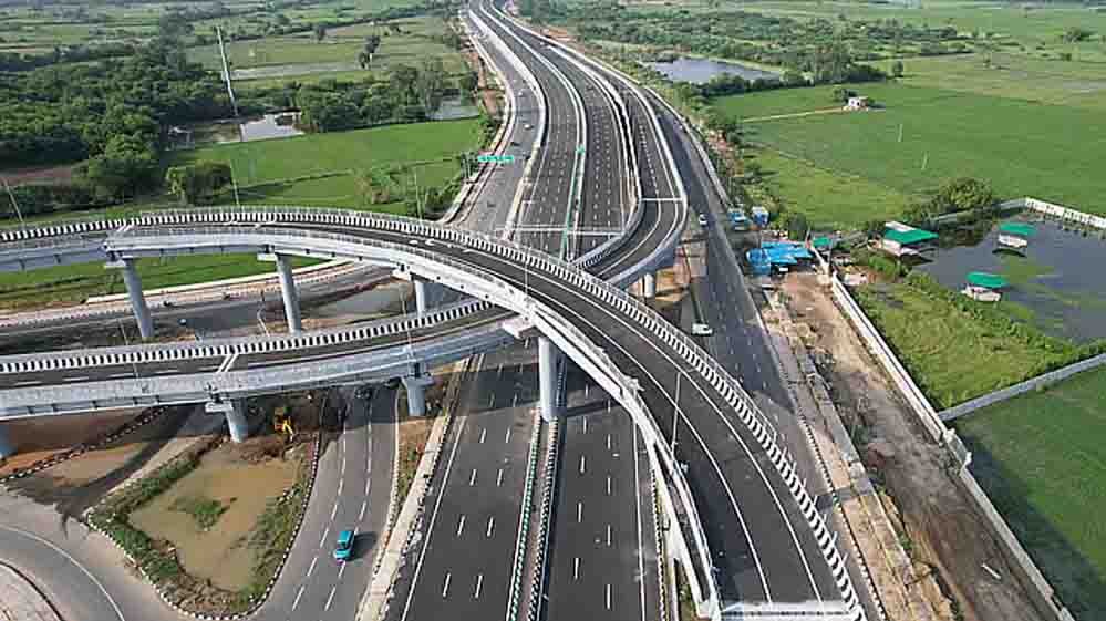 गंगा एक्सप्रेसवे से उछला ट्रांसपोर्टरों व टूर-ट्रैवल ऑपरेटरों का कारोबार