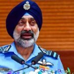 चीन के पास 1800 लड़ाकू विमान, फिर भी भारत से हवाई जंग में क्यों कमजोर पड़ सकता है ड्रैगन?  India-China Air War: चीन के पास ज्यादा फाइटर जेट, लेकिन तिब्बत के एयरबेस बन सकते हैं बड़ी चुनौती; जानें वजह  भारत-चीन हवाई मुकाबले में सिर्फ विमानों की संख्या नहीं, ऊंचाई और हथियार भी अहम; समझें ड्रैगन की मुश्किलें