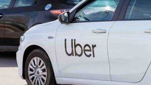 गुरुग्राम में Uber ड्राइवर की दबंगई, महिला सॉफ्टवेयर इंजीनियर को कार में लॉक कर मांगा दोगुना किराया