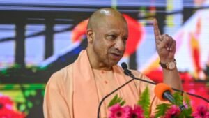 मुख्यमंत्री योगी आदित्यनाथ की प्राथमिकता में महिला सुरक्षा, राम मंदिर परिसर में मिली वृद्धा को वन स्टॉप सेंटर ने परिवार से मिलाया