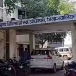 कार्यवाहियों के डर से निशाना बनाने की जुगत में लगे कई कर्मचारी और चिकित्सक