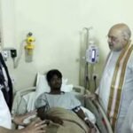कोलकाता दुर्गा पूजा भगदड़ में 19 की मौत, आयोजक समेत 7 गिरफ्तार; अस्पताल पहुंचे अमित शाह