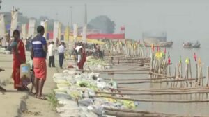 पटना में छठ घाटों की तैयारी पर खर्च होंगे ₹19.34 करोड़, 231 घाटों को सजाने-संवारने का काम शुरू