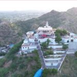 बाड़मेर का ऐतिहासिक गढ़ मंदिर, जहां युद्ध के दौरान लोगों ने मां जोगमाया के दरबार में ली थी शरण