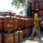 LPG सिलेंडर पर HPCL को ₹245 का नुकसान, नवंबर में बढ़कर ₹327 तक पहुंचने का अनुमान