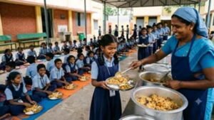 धनबाद में मिड-डे मील भुगतान के नियम बदले, स्कूलों को अलग-अलग जमा करने होंगे राशन, सब्जी और गैस के बिल