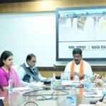 रायपुर : नक्सल प्रकरणों की वापसी के लिए प्रक्रिया में तेजी लाएं, 15 दिनों में जिला स्तरीय समितियों की बैठक करें – उप मुख्यमंत्री विजय शर्मा