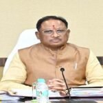 बारिश में सड़क पर नाव चलने की नौबत, CM साय ने सीवरेज सिस्टम सुधारने पर दिया जोर