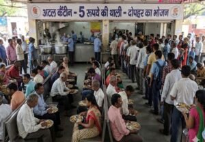 अटल कैंटीन में ₹20 की थाली के दिए ₹200, हरियाणा के डिप्टी स्पीकर ने पेश की मिसाल